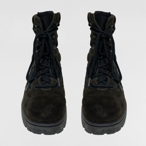 YZY SZN 4 Combat Boots In Oil